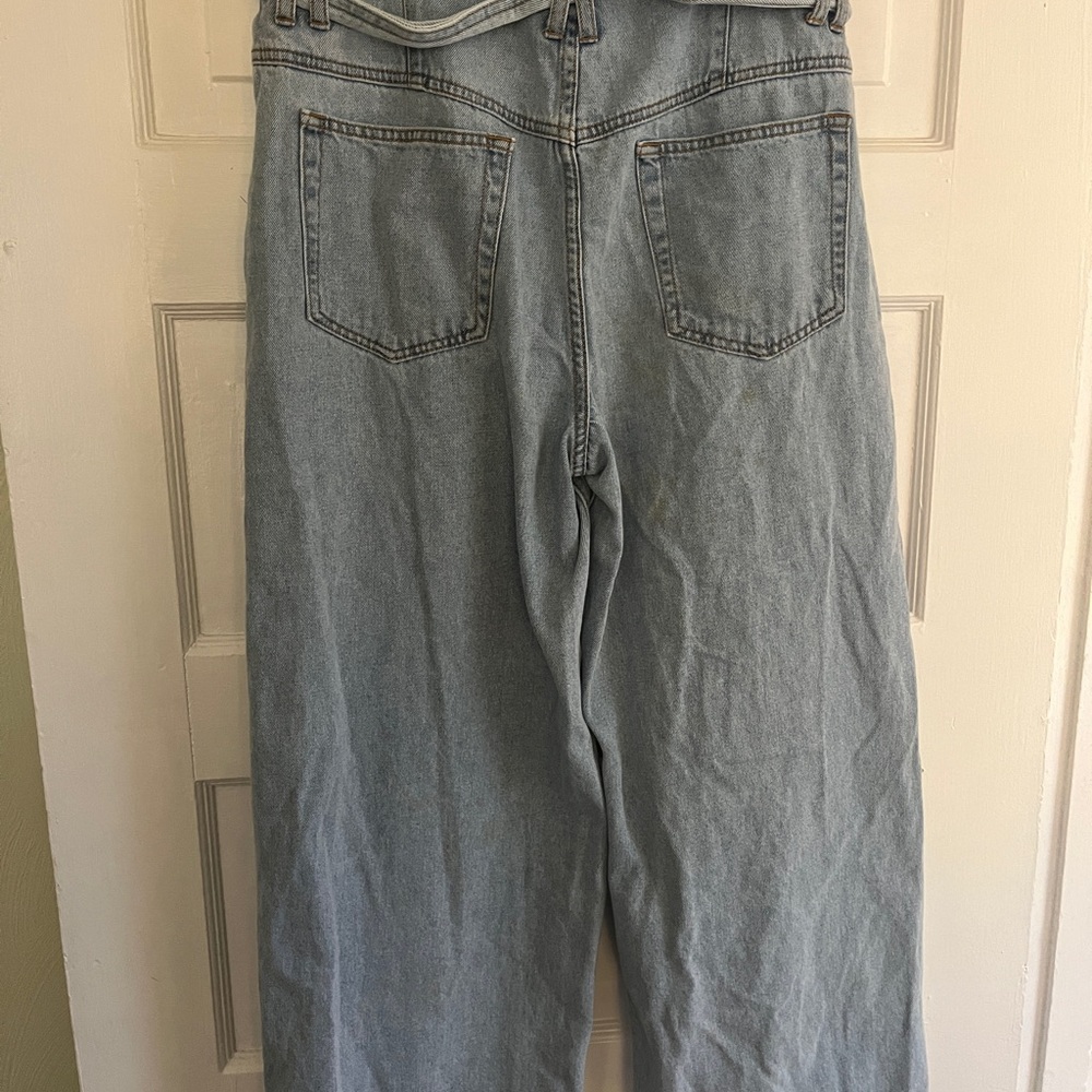 Forever 21 Belted Wide Leg Jeans - Light Blue - Picture 4 of 12
